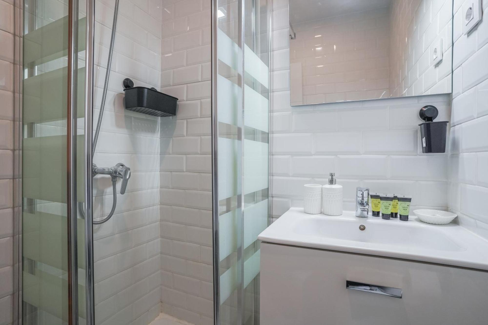 Cozy Apartment-1Bedroom 1Bathroom-Lavapies Madrid Exterior photo